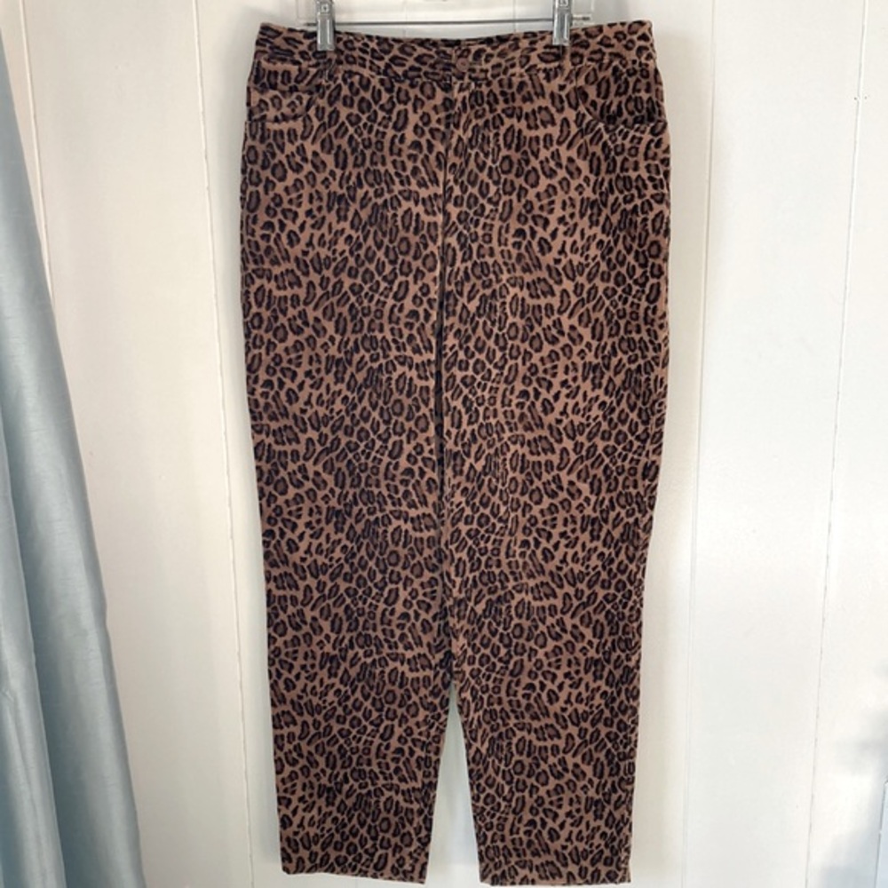 Dana Buchman Petite Size 14 Leopard Velvet pants